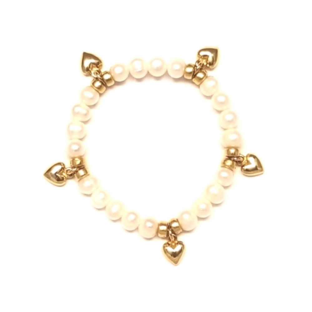 Fresh Water Pearl Bracelet with Gold Hearts